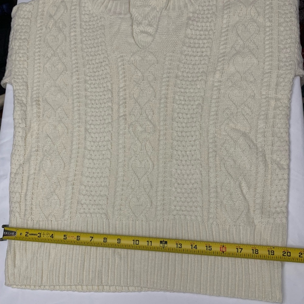 Sweater - Picture 8 of 10